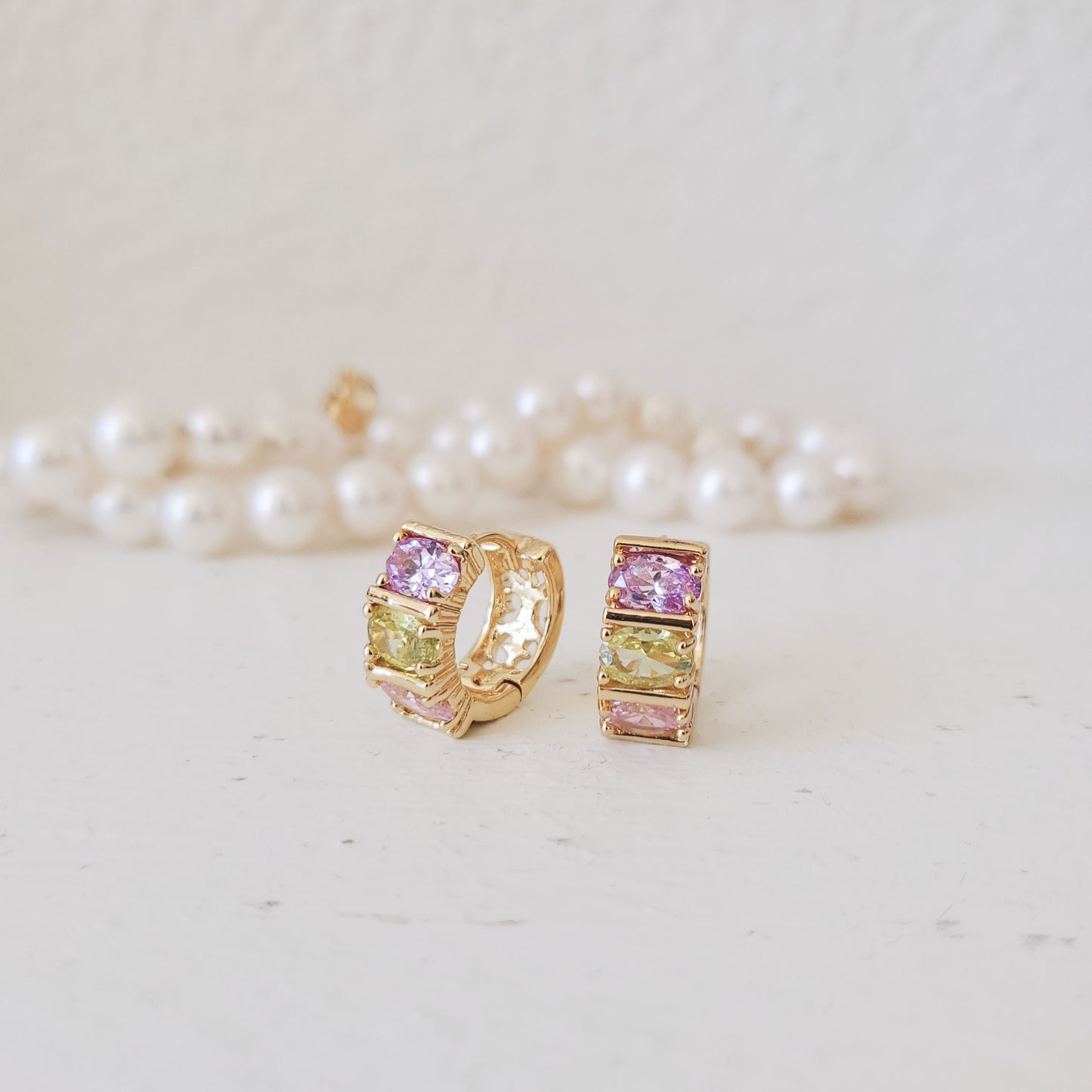 SS071535-Sterling Silver Post Cubic Zirconia Stone Brass Metal Hoop Earrings